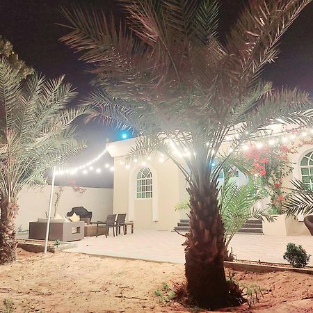 Villa 9 Palms Beach ラアス・アル・ハイマ エクステリア 写真